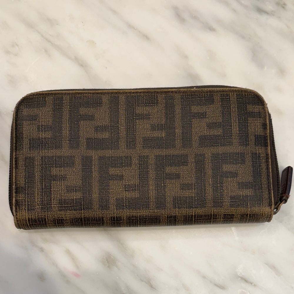 Authentic Fendi wallet